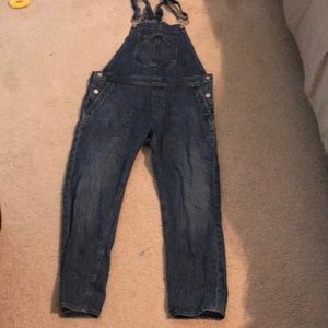 Gap overalls